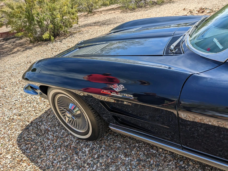 1963 Chevrolet Corvette C2 - Image 28 of 31