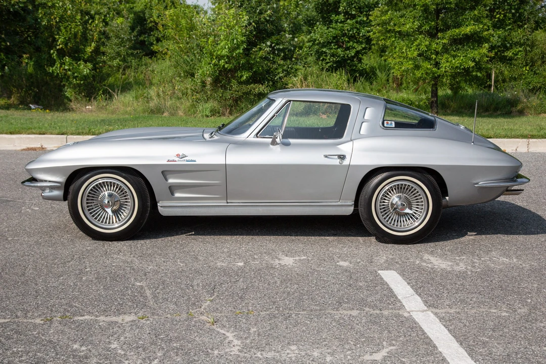 1963 Chevrolet Corvette C2 - Image 3 of 31