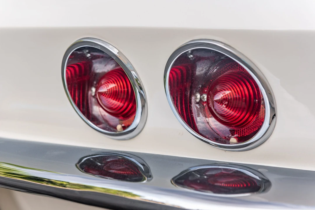 1963 Chevrolet Corvette C2 - Image 21 of 31