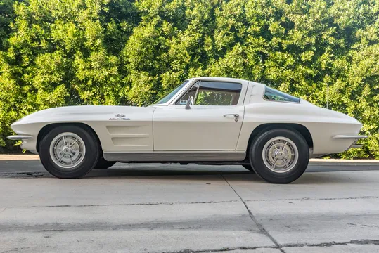 1963 Chevrolet Corvette C2 - Image 4 of 31