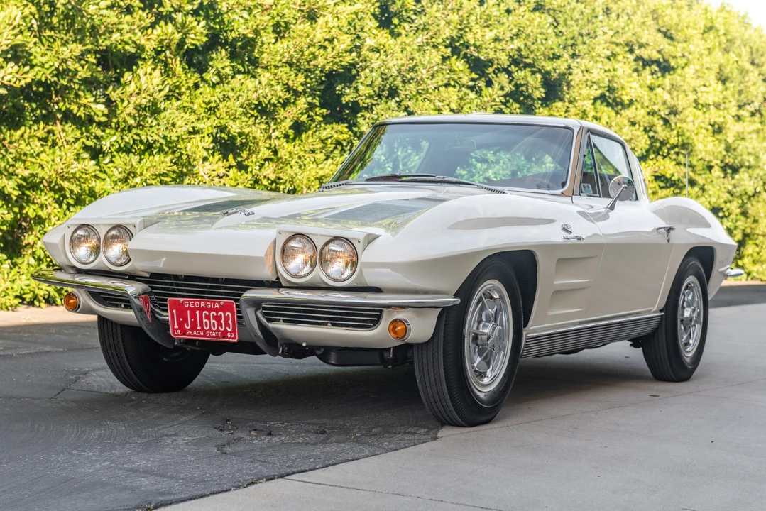 1963 Chevrolet Corvette C2 - Image 3 of 31