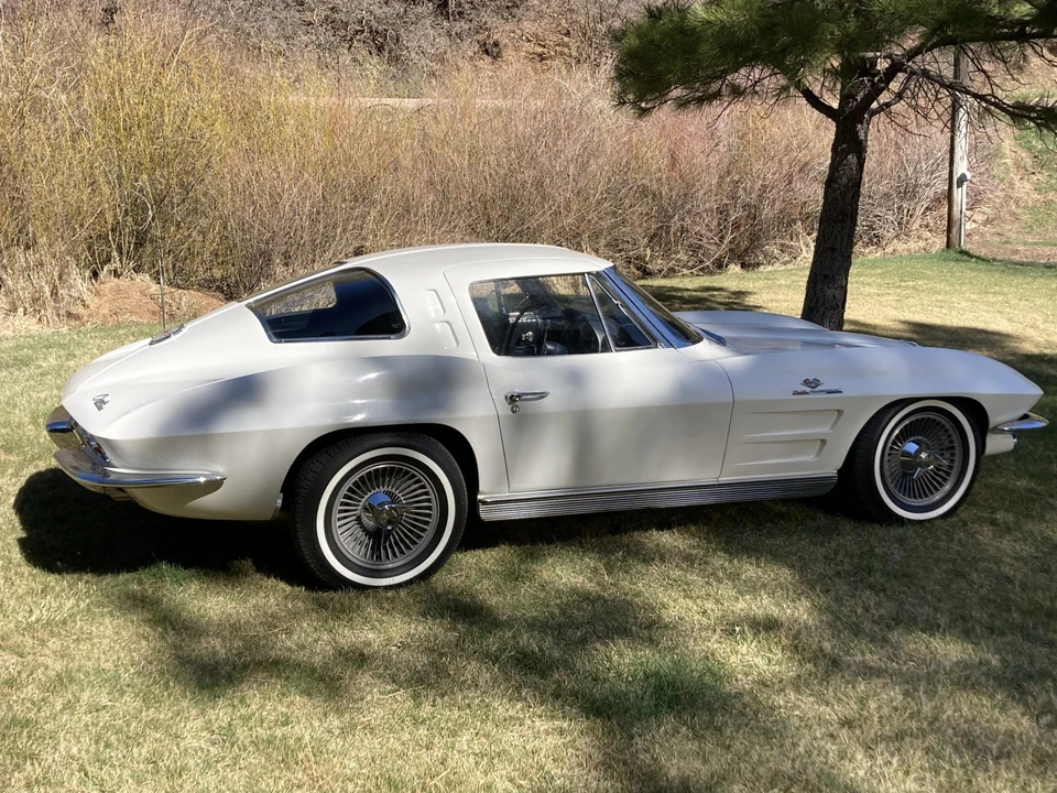 1963 Chevrolet Corvette C2 - Image 8 of 31