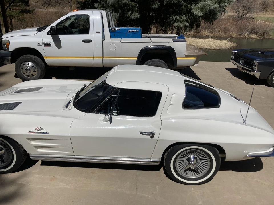 1963 Chevrolet Corvette C2 - Image 26 of 31