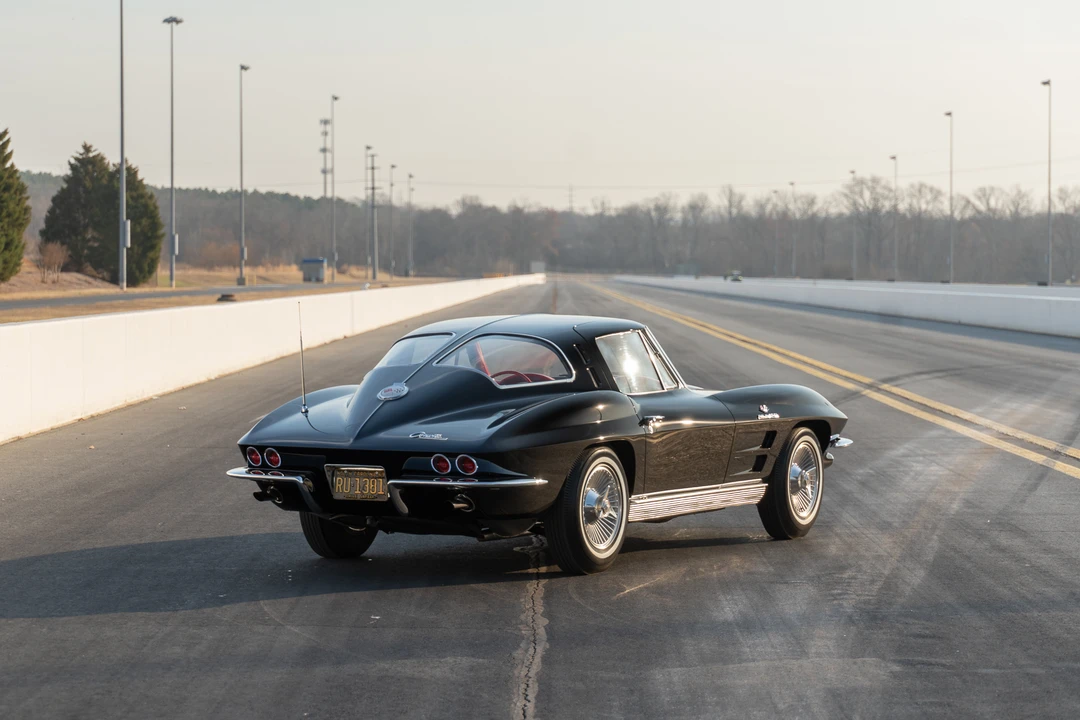 1963 Chevrolet Corvette C2 - Image 6 of 31