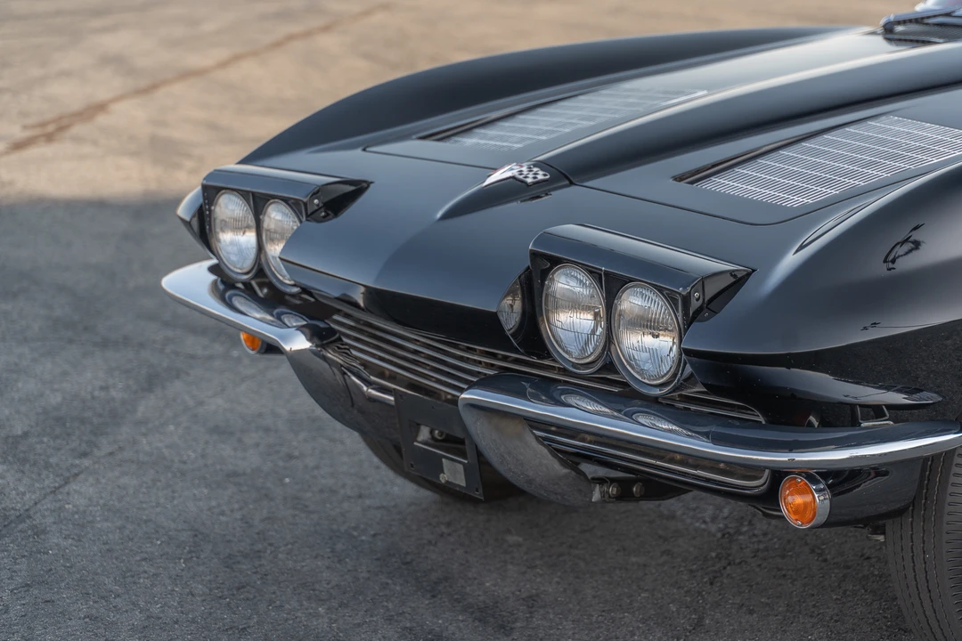1963 Chevrolet Corvette C2 - Image 24 of 31