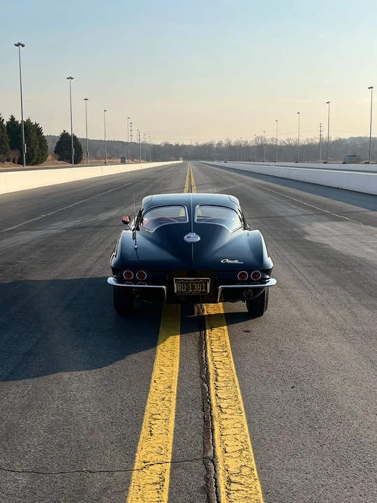 1963 Chevrolet Corvette C2 - Image 8 of 31