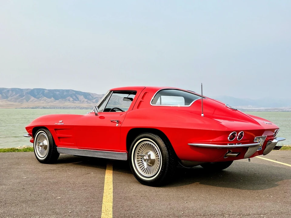1963 Chevrolet Corvette C2 - Image 22 of 31