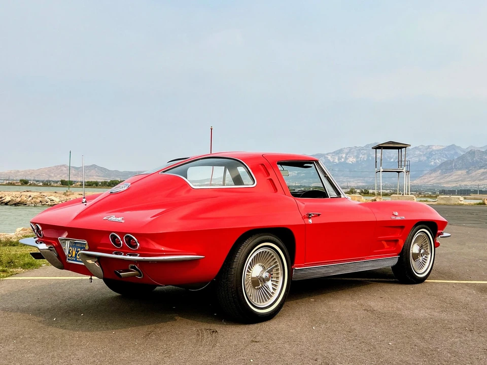 1963 Chevrolet Corvette C2 - Image 30 of 31