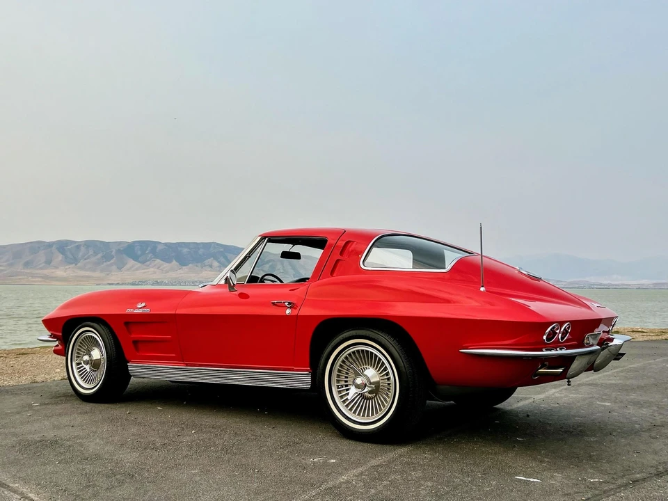 1963 Chevrolet Corvette C2 - Image 19 of 31