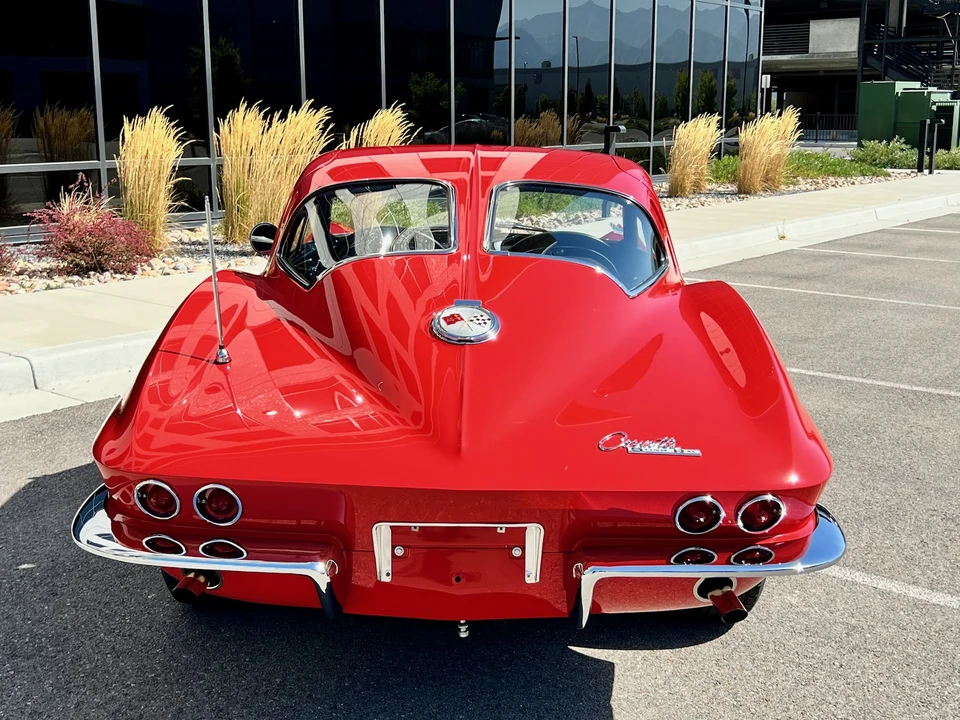 1963 Chevrolet Corvette C2 - Image 25 of 31