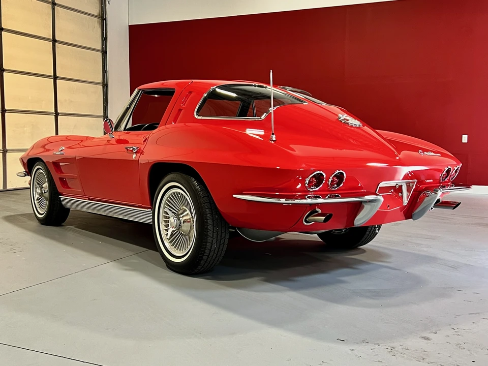 1963 Chevrolet Corvette C2 - Image 23 of 31