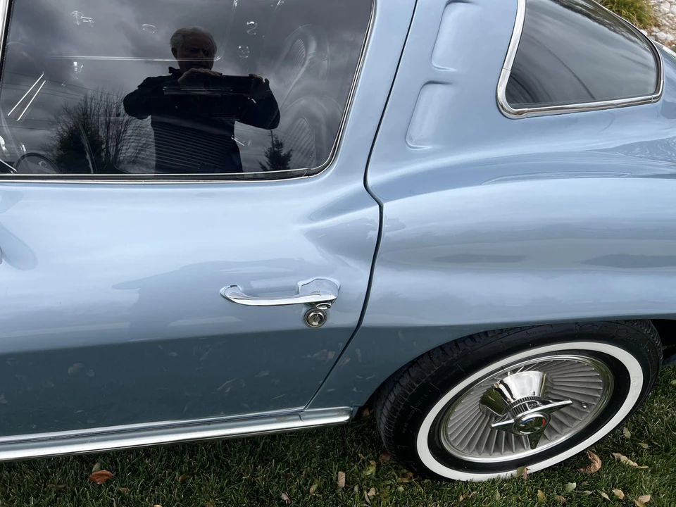 1963 Chevrolet Corvette C2 - Image 29 of 31