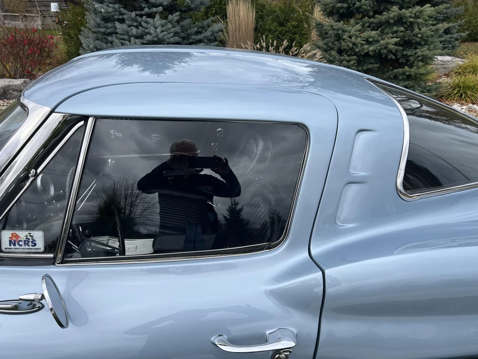 1963 Chevrolet Corvette C2 - Image 28 of 31