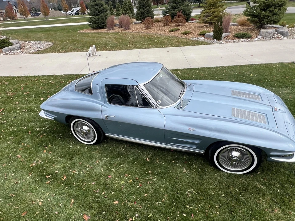 1963 Chevrolet Corvette C2 - Image 23 of 31