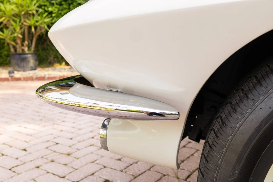 1963 Chevrolet Corvette C2 - Image 23 of 31