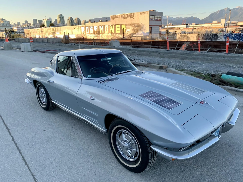1963 Chevrolet Corvette C2 - Image 26 of 31
