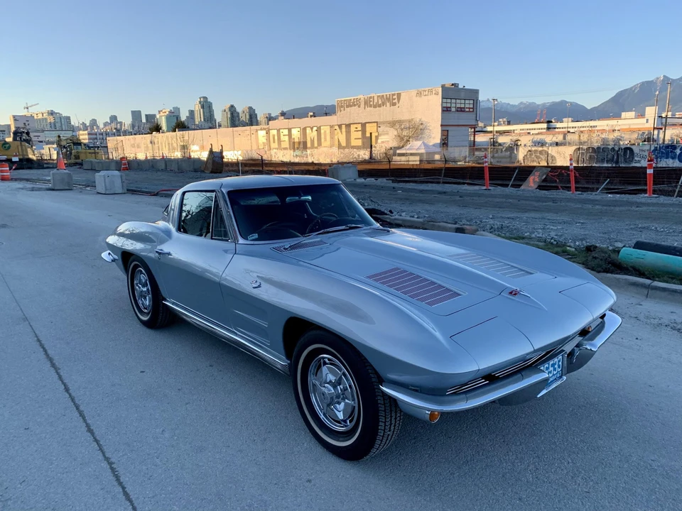 1963 Chevrolet Corvette C2 - Image 25 of 31