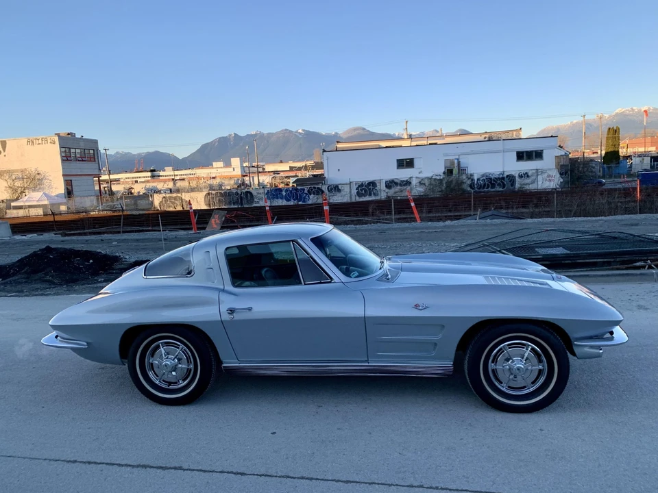 1963 Chevrolet Corvette C2 - Image 22 of 31
