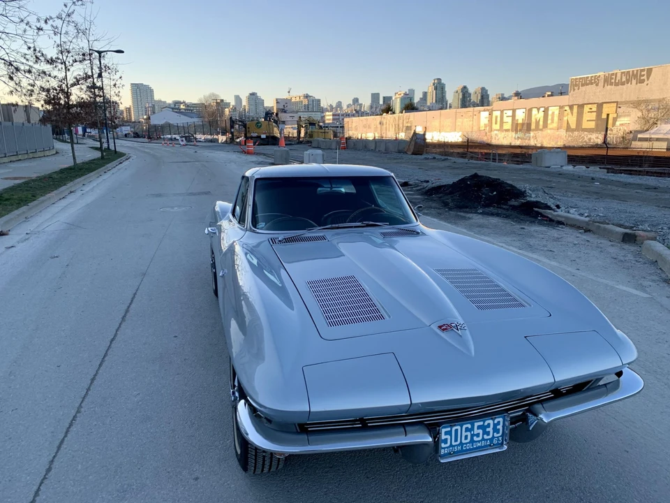 1963 Chevrolet Corvette C2 - Image 30 of 31