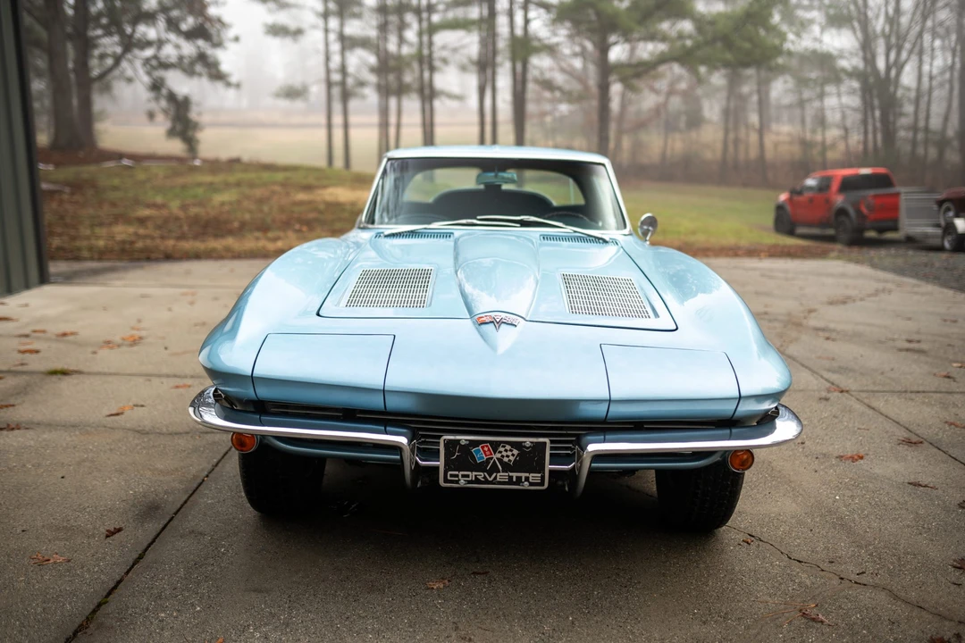 1963 Chevrolet Corvette C2 - Image 11 of 31