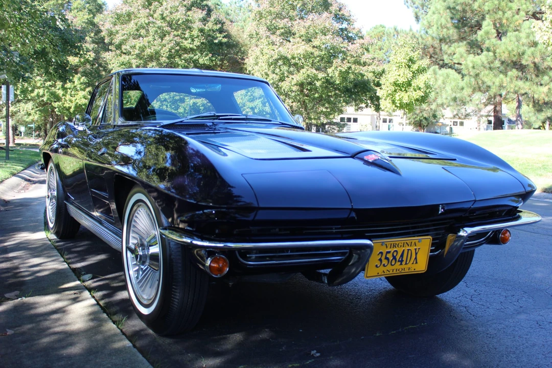1963 Chevrolet Corvette C2 - Image 17 of 31