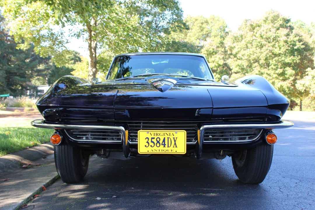 1963 Chevrolet Corvette C2 - Image 19 of 31