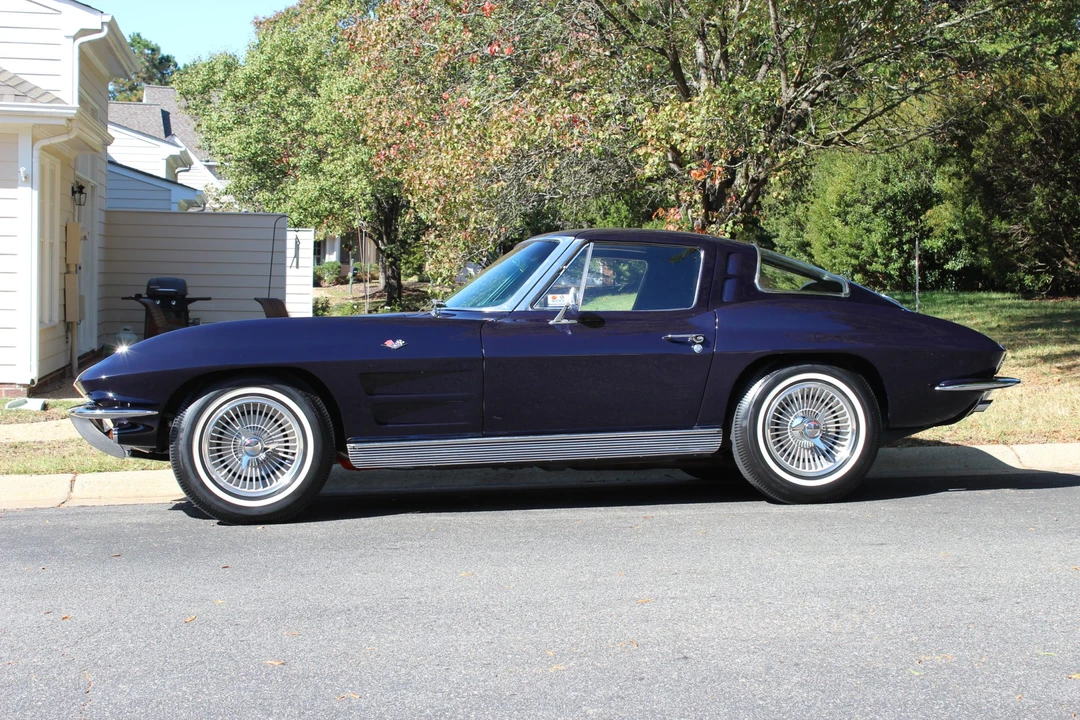 1963 Chevrolet Corvette C2 - Image 3 of 31