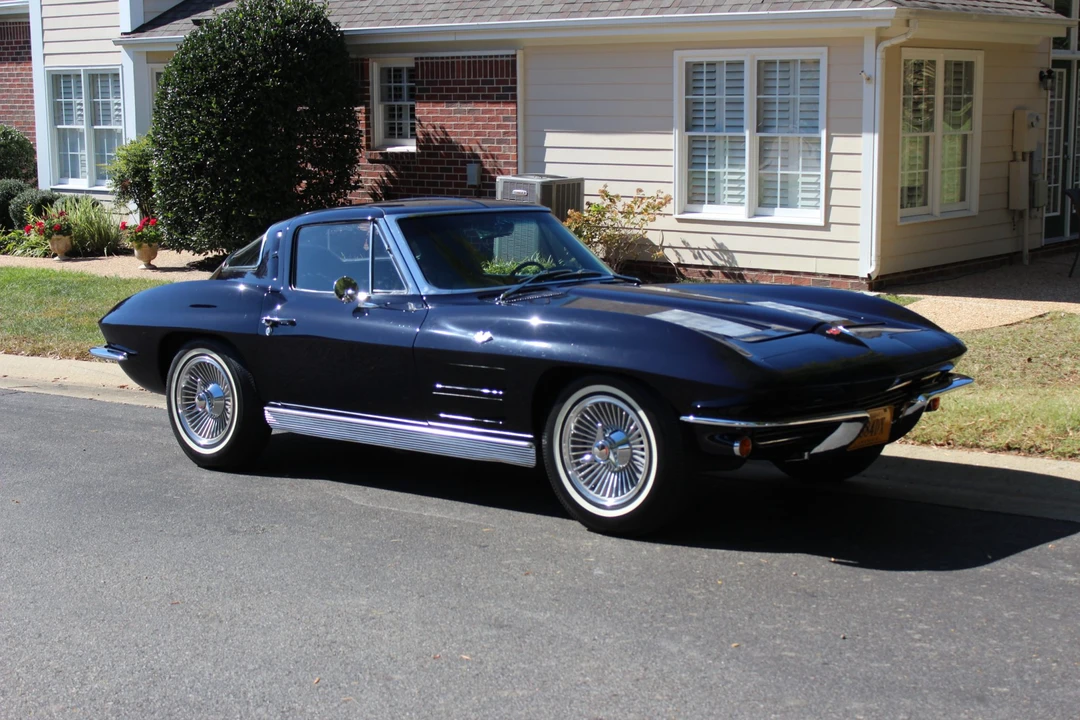 1963 Chevrolet Corvette C2 - Image 15 of 31