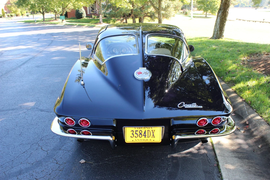 1963 Chevrolet Corvette C2 - Image 8 of 31