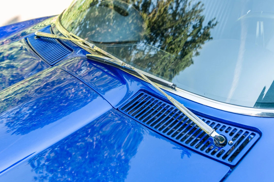 1963 Chevrolet Corvette C2 - Image 23 of 31