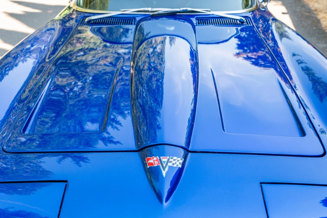 1963 Chevrolet Corvette C2 - Image 18 of 31