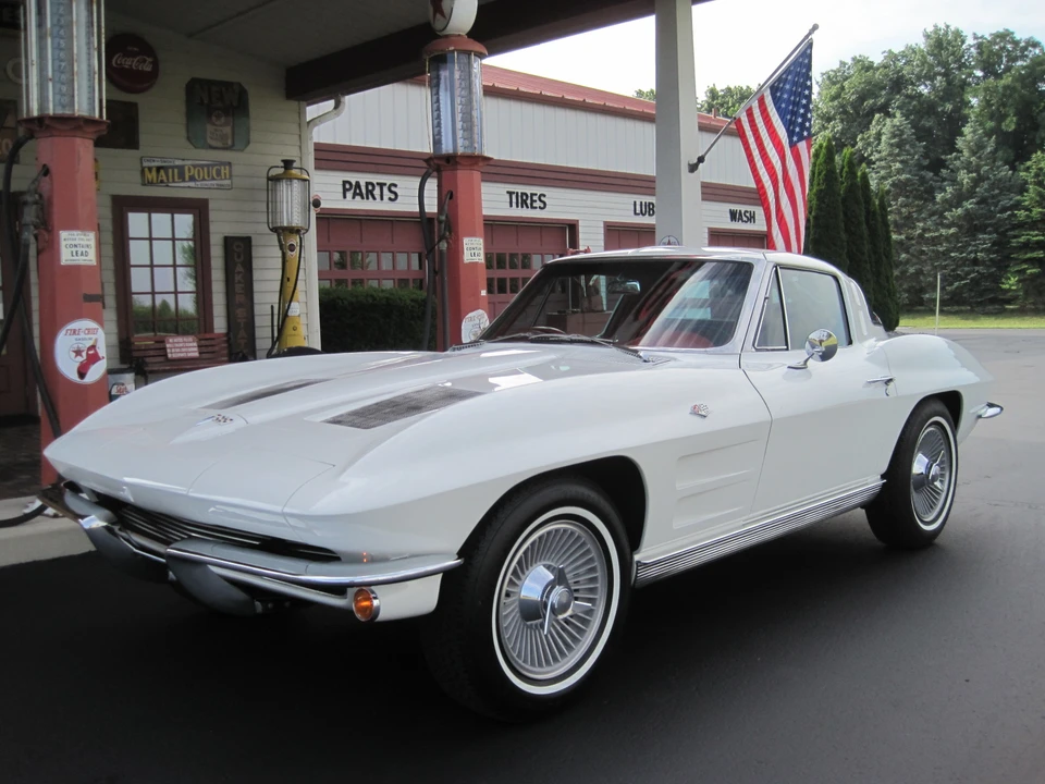 1963 Chevrolet Corvette C2 - Image 5 of 31