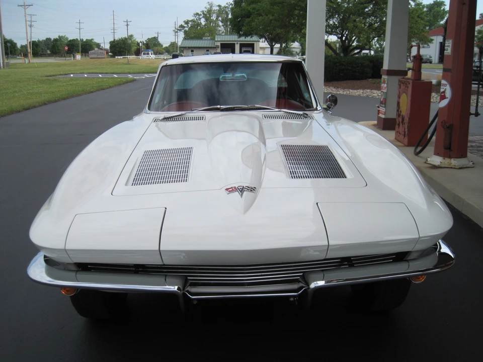 1963 Chevrolet Corvette C2 - Image 9 of 31