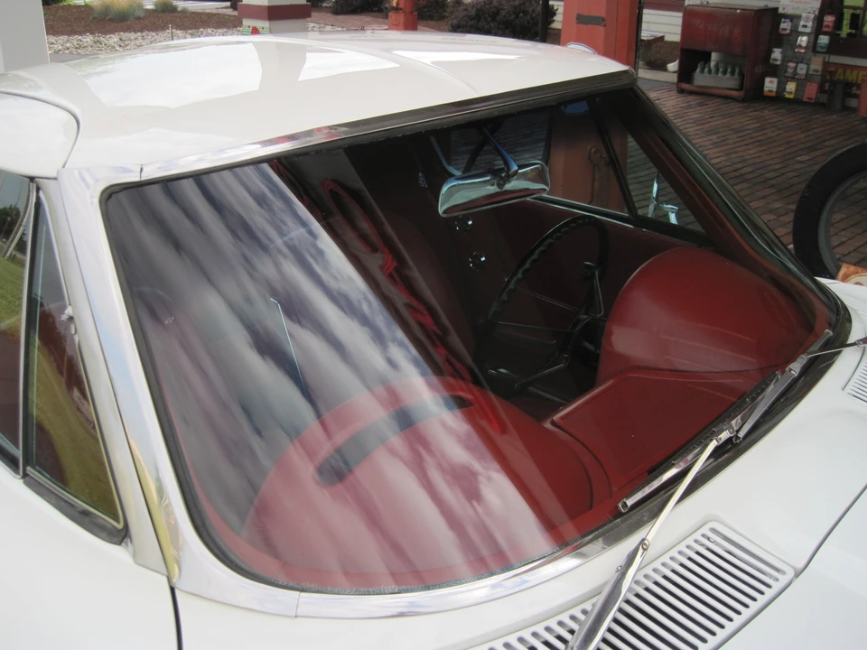 1963 Chevrolet Corvette C2 - Image 22 of 31