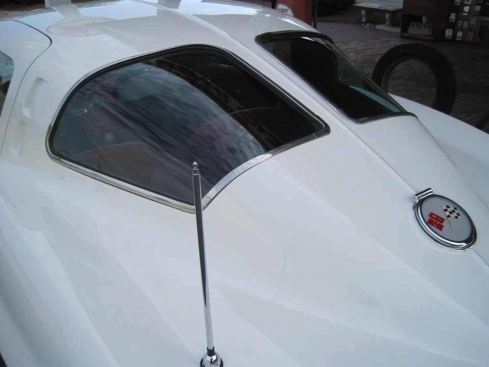 1963 Chevrolet Corvette C2 - Image 24 of 31