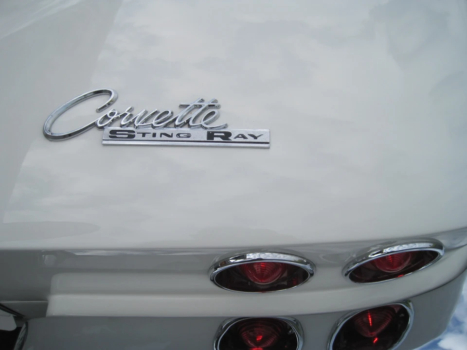 1963 Chevrolet Corvette C2 - Image 28 of 31