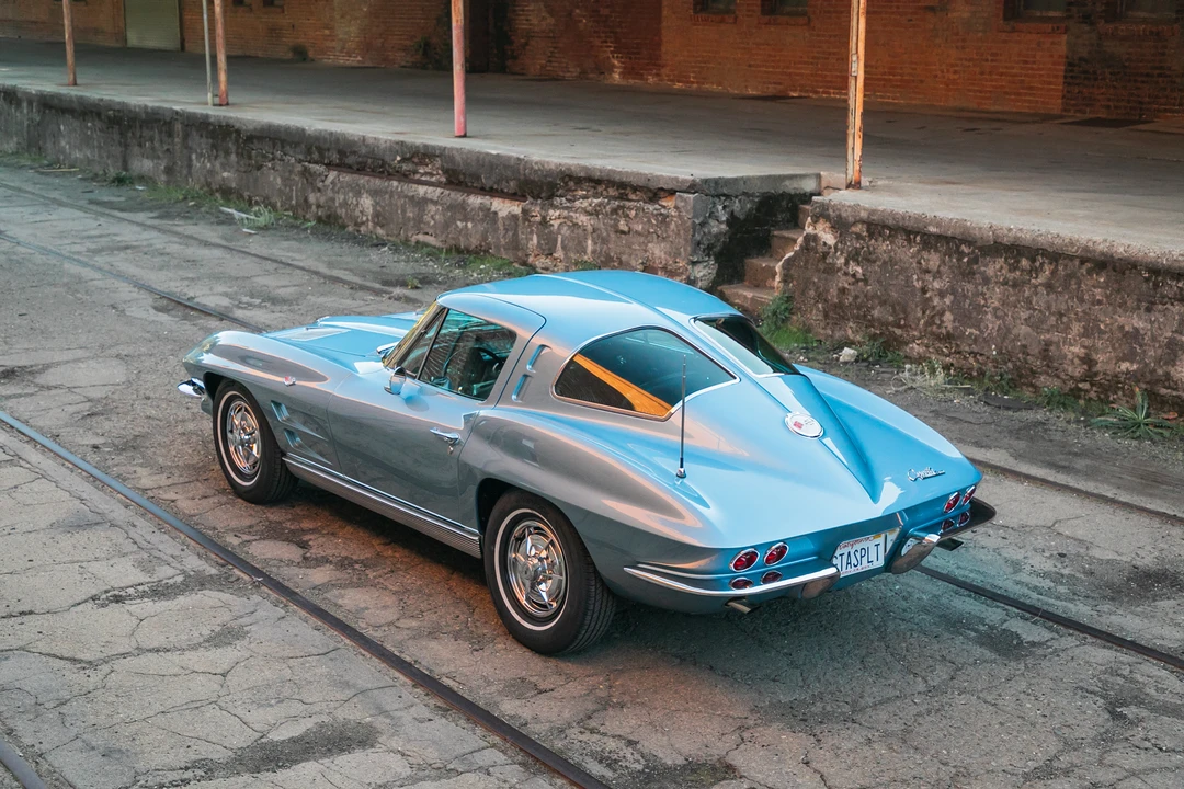 1963 Chevrolet Corvette C2 - Image 14 of 31