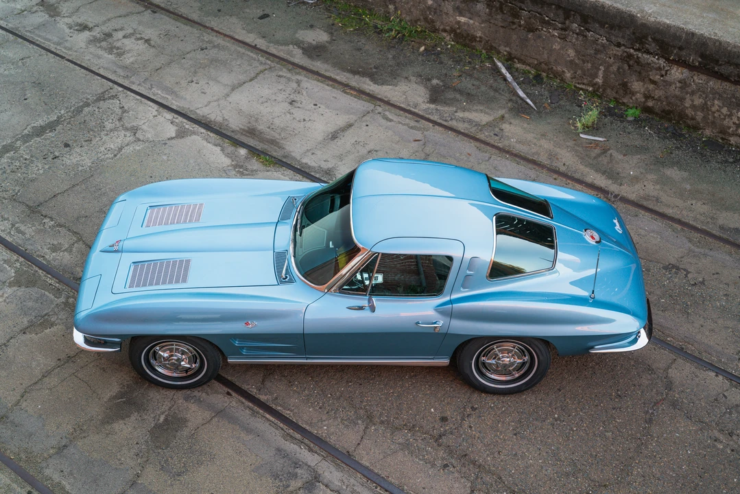 1963 Chevrolet Corvette C2 - Image 23 of 31