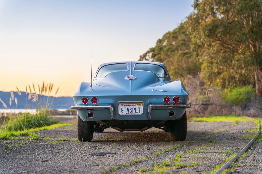 1963 Chevrolet Corvette C2 - Image 11 of 31