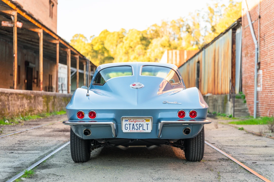 1963 Chevrolet Corvette C2 - Image 10 of 31