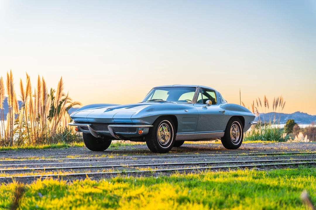 1963 Chevrolet Corvette C2 - Image 19 of 31