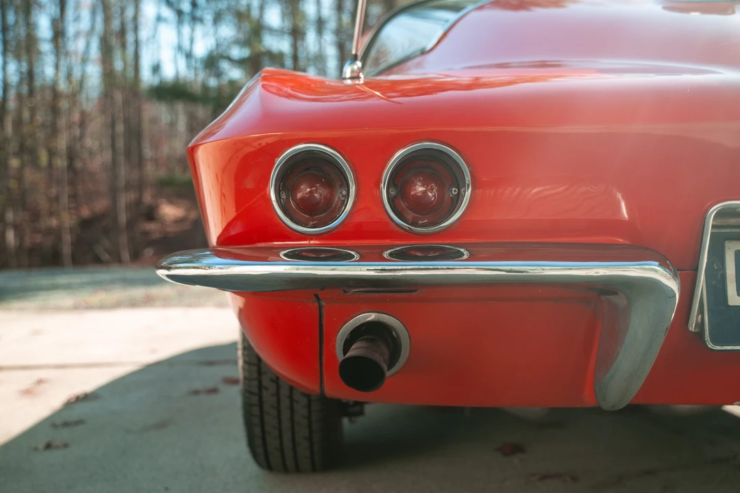 1963 Chevrolet Corvette C2 - Image 19 of 31