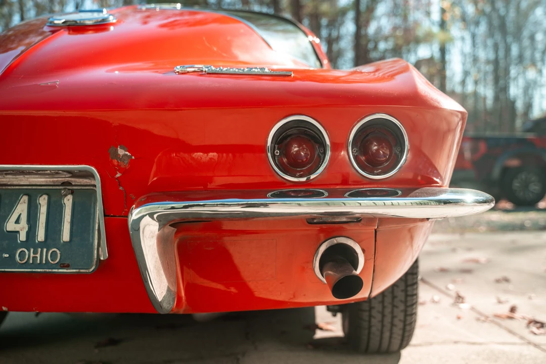 1963 Chevrolet Corvette C2 - Image 20 of 31