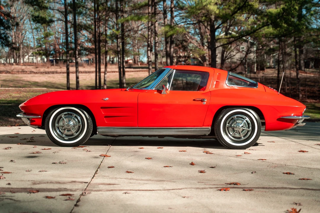 1963 Chevrolet Corvette C2 - Image 6 of 31