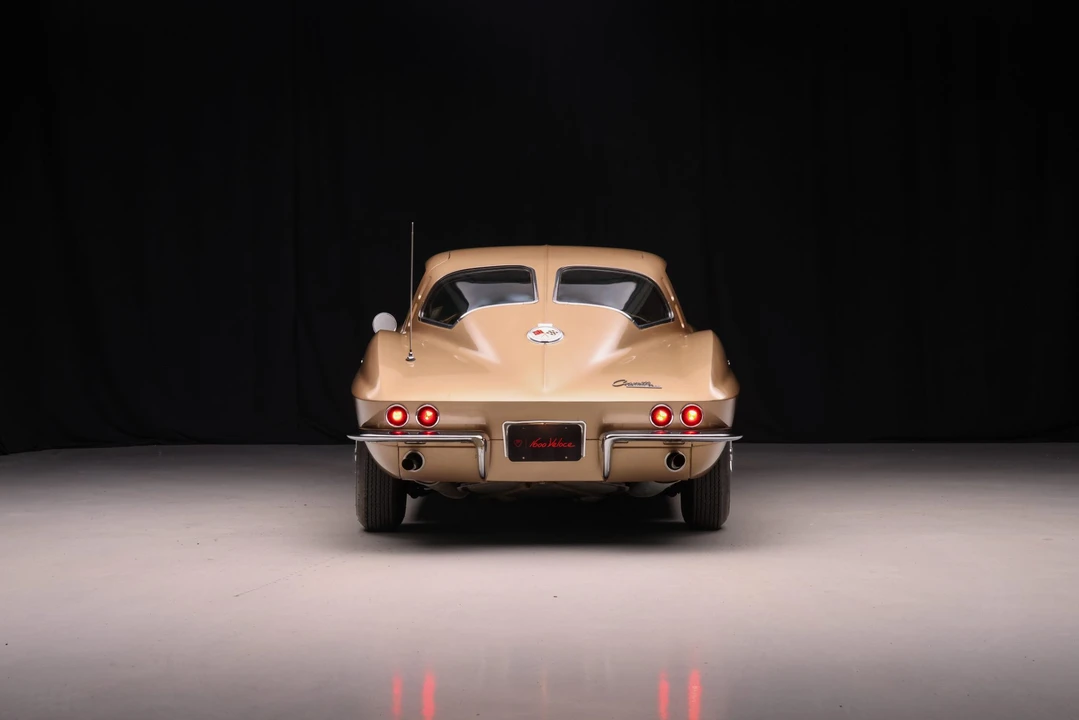 1963 Chevrolet Corvette C2 - Image 8 of 31