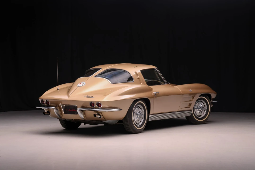 1963 Chevrolet Corvette C2 - Image 9 of 31