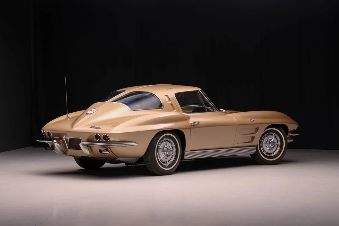1963 Chevrolet Corvette C2 - Image 10 of 31