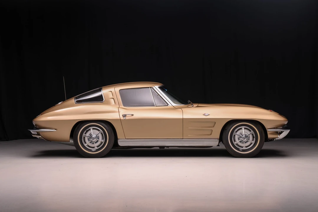 1963 Chevrolet Corvette C2 - Image 11 of 31