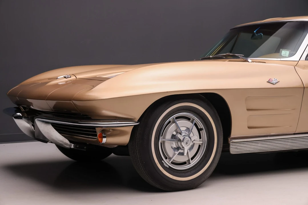1963 Chevrolet Corvette C2 - Image 19 of 31