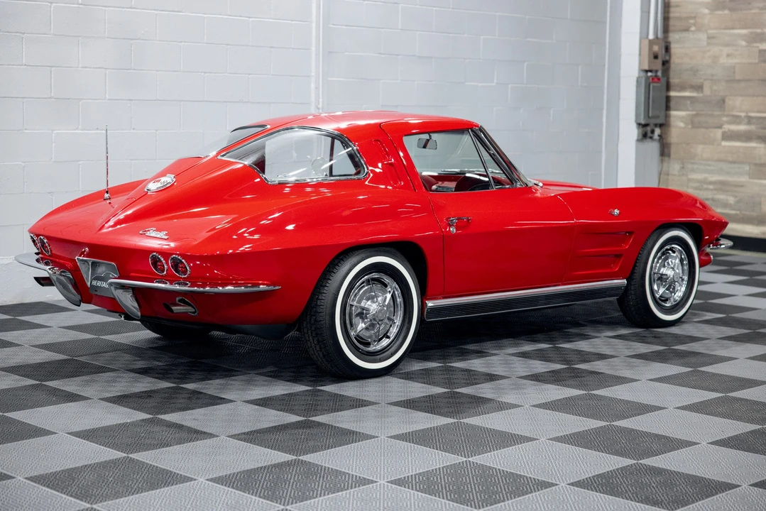 1963 Chevrolet Corvette C2 - Image 30 of 31